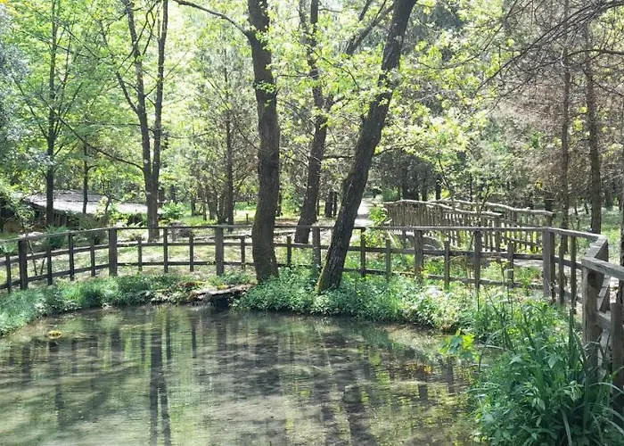Alojamento de Acomodação e Pequeno-almoço Rifugio Montano