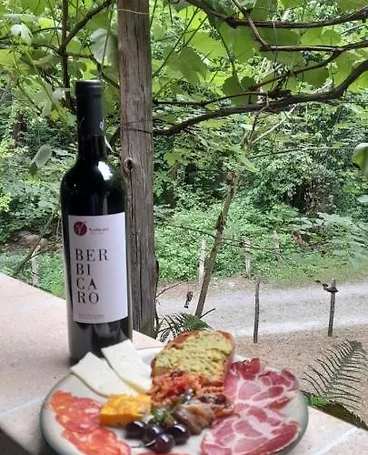 Alojamento de Acomodação e Pequeno-almoço Rifugio Montano